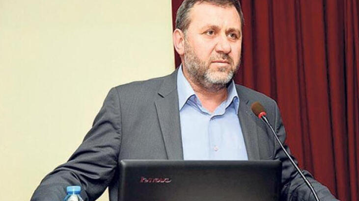  Prof. Dr. Ahmet Yaramış istifa etti