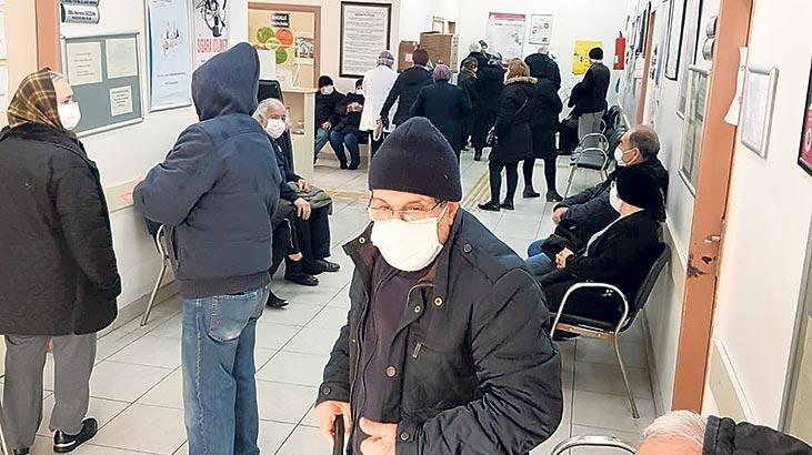 10 dakikada 1 aşı kuyruğu