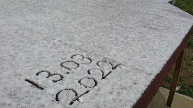 10 yıl aradan sonra ilk kez kar yağdı