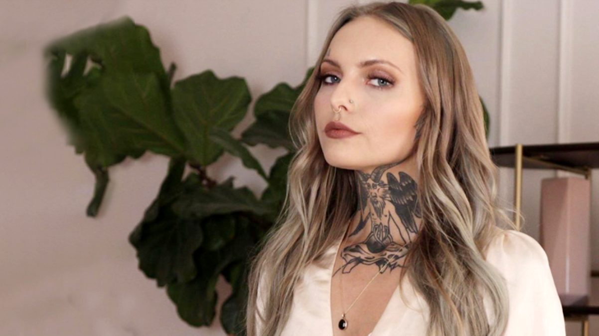 14 yaşında cinsel istismara uğrayan model, anne olamayacağını öğrenince canına kıydı