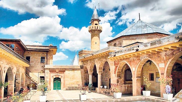 2021, Hacı Bektaş Veli yılı