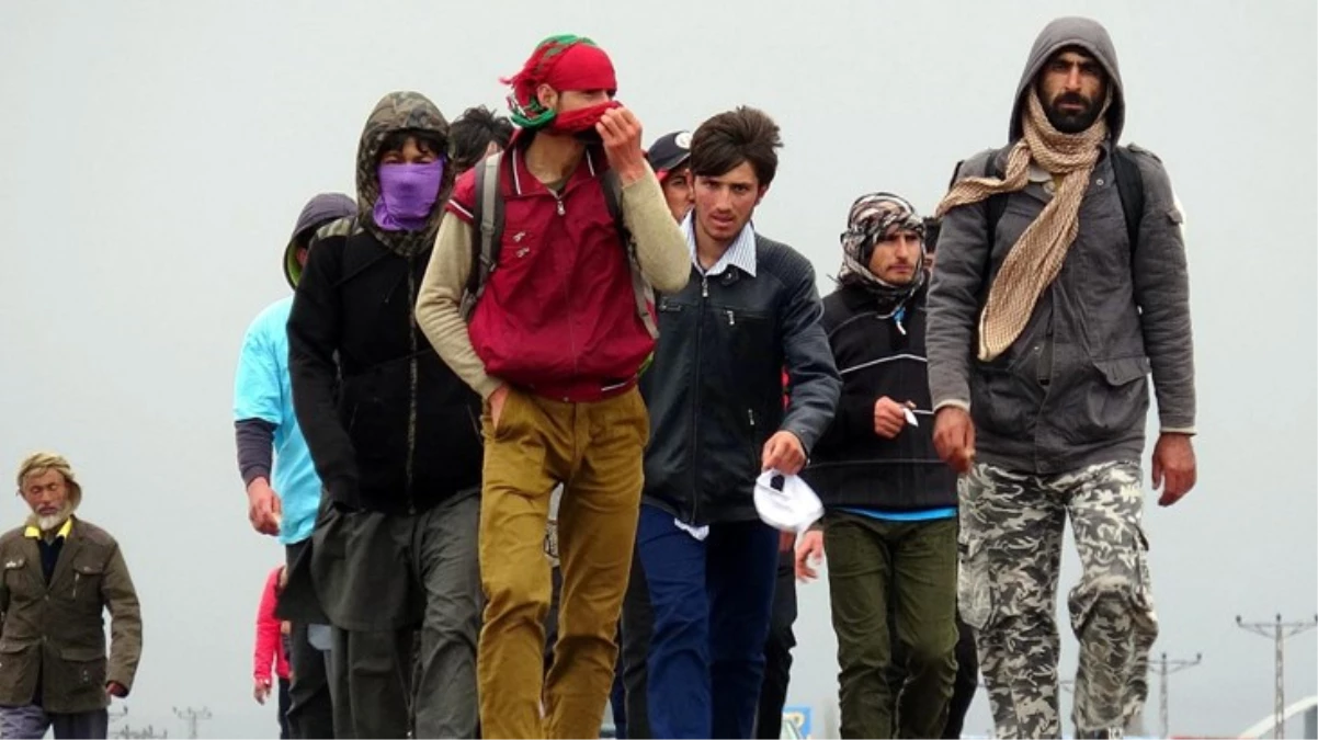 24 Eylül'e kadar süre tanındı! İkametgahı İstanbul'da olmayan Suriyeliler kayıtlı oldukları illere dönecek