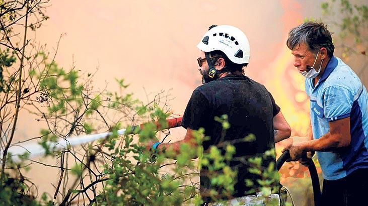 27 ev, bir fabrika ve 16 çatı küle döndü