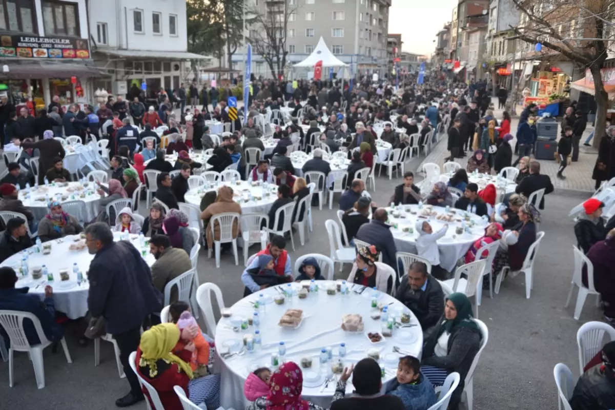973 bin liralık hayali iftarın faturası belediye kasasından ödendi