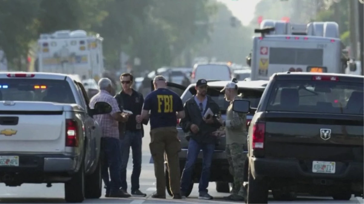 ABD'de ırkçı saldırı! Markete maskeyle girip siyahi 3 kişiyi silahla vurarak öldürdü