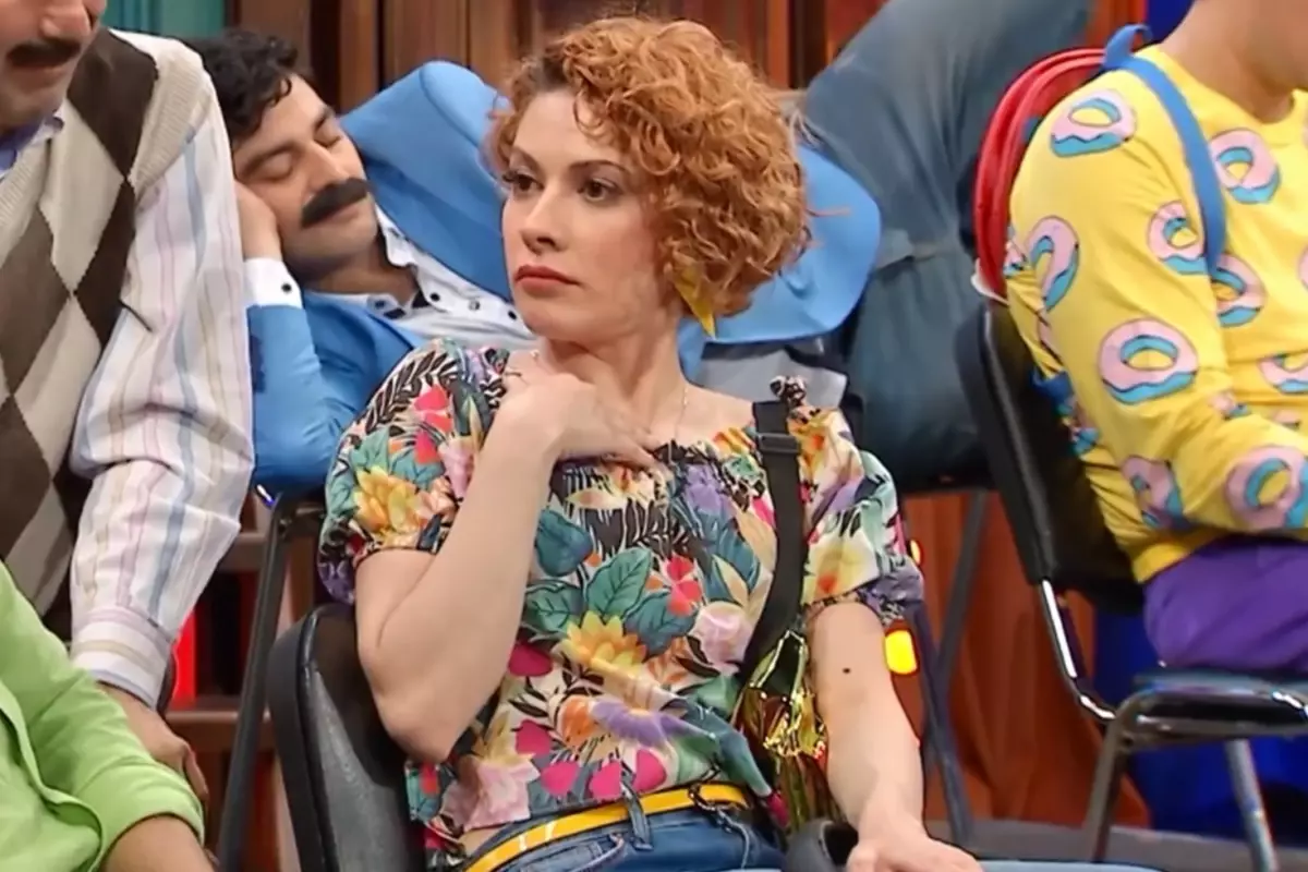 Açelya Topaloğlu'nun acı günü! Anneannesi hayatını kaybetti