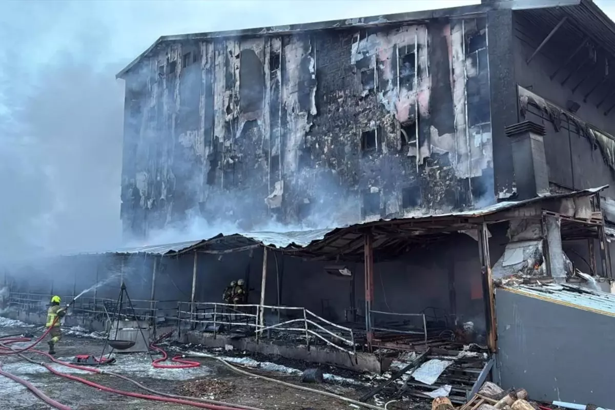 Adalet Bakanı Yılmaz Tunç: Uludağ'daki otel yangınına ilişkin soruşturmada 4 kişi tutuklandı