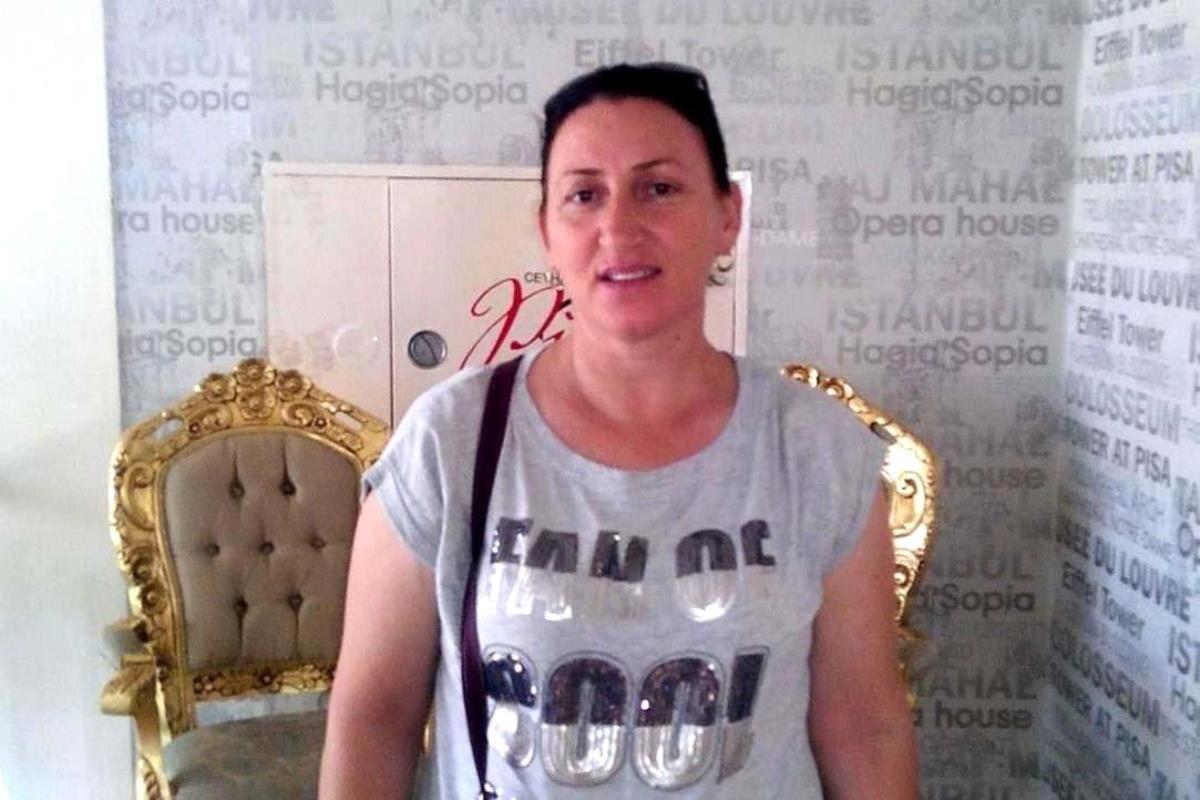 Adana'da 2 çocuk annesi kadın, katil zanlısı olan öz yeğeni tarafından öldürüldü! Katil her yerde aranıyor