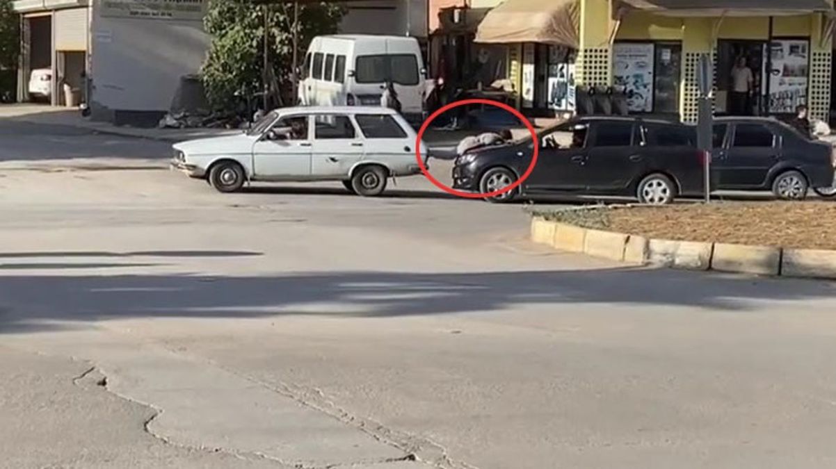Adana'da pes dedirten görüntü! Otomobil çekmek için çocuğu halat gibi kullandılar