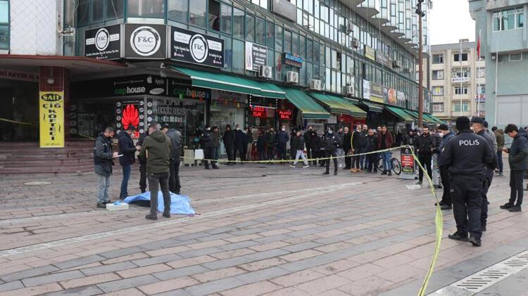 Adapazarı'nda kahreden an! Görenler oraya koştu