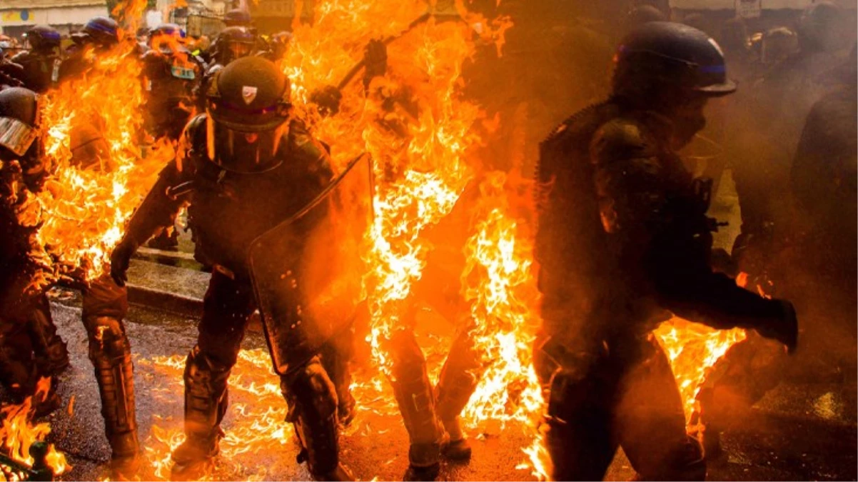 AK Partili Çelik: Fransa'daki olayların Türkiye'de de yaşanacağını iddia etmek şuursuz bir yaklaşımdır