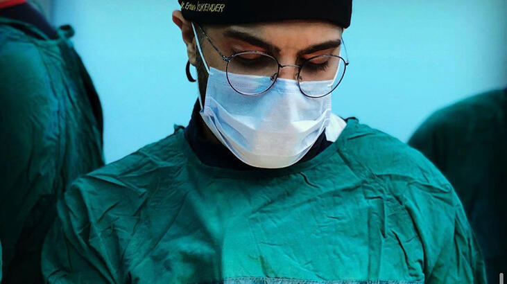 Ankara'da doktora bıçaklı saldırı! Bakan Koca'dan açıklama