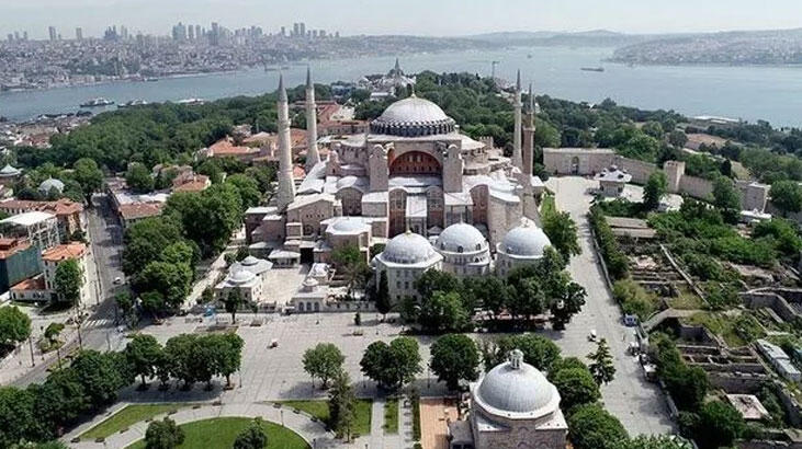 Ayasofya cami oldu mu, ibadete açıldı mı?