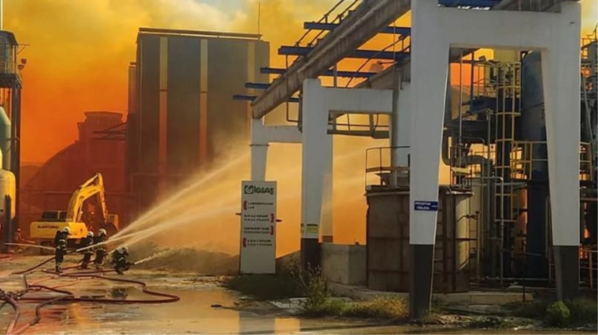 Azot fabrikasında nitrik asit sızıntısı! Vatandaşlara 