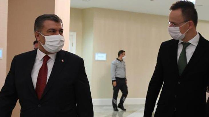 Bakan Koca, Macar Bakan ve İtalya'nın Ankara Büyükelçisi ile görüştü