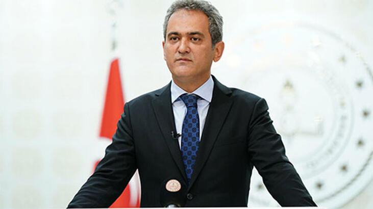 Bakan Özer'den trafik kazasında hayatını kaybeden öğretmenler için taziye mesajı