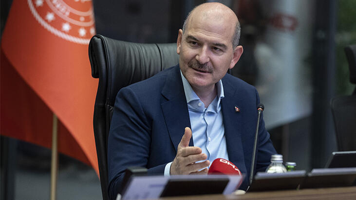 Bakan Süleyman Soylu: 10 erkek pankart taşırsa tersine döner!