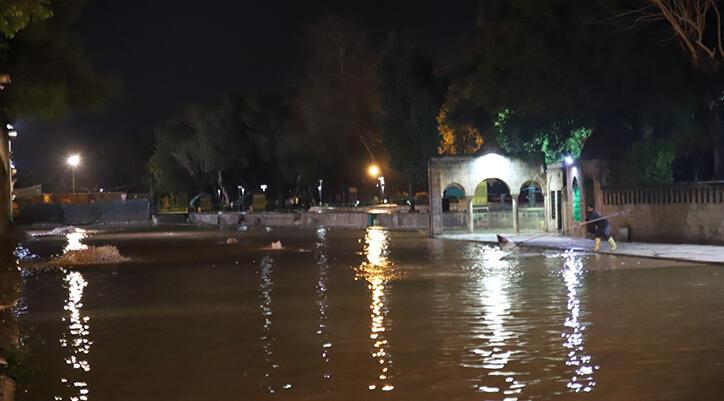 Balıklıgöl'de son durum! Suya oksijen veriliyor