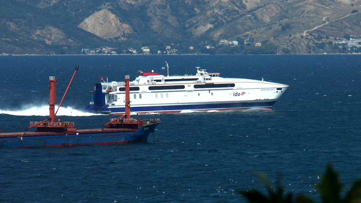 Bandırma'da arabalı vapur seferleri durduruldu 