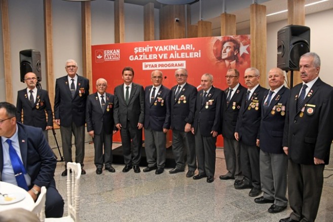 Başkan Aydın’dan Şehit Aileleri ve Gaziler Onuruna Anlamlı İftar