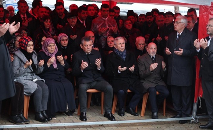 Başkan Mustafa Bozbey'den deprem bölgesine ziyaret