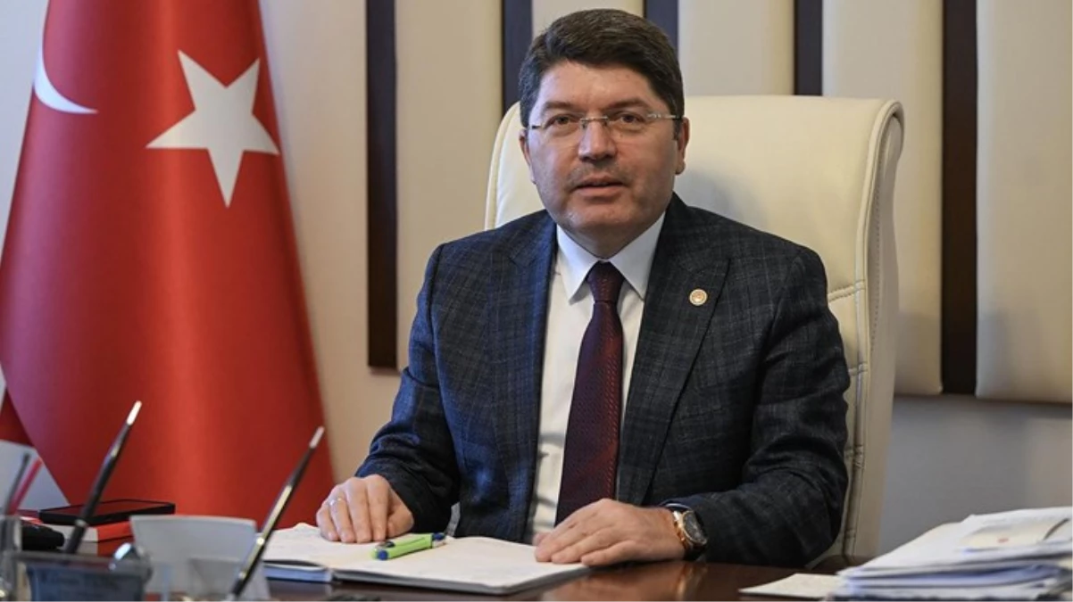 Bekir Bozdağ'dan görevi alan yeni Adalet Bakanı Yılmaz Tunç kimdir? İşte hayatı ve kariyeriyle ilgili bilgiler