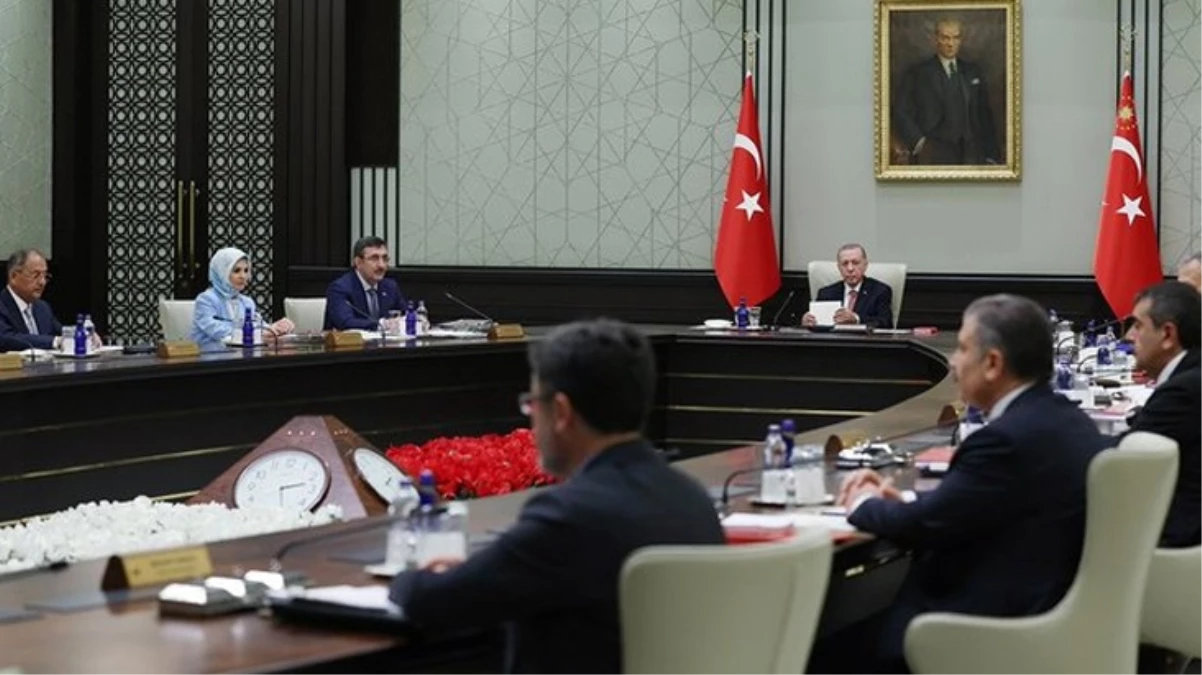 Beştepe'deki Kabine toplantısı başladı! Erdoğan başkanlığındaki zirvenin 5 önemli gündem maddesi var