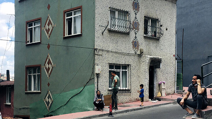 Beyoğlu'nda bir kişi tartıştığı abisini silahla vurdu!