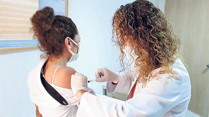 Bilim Kurulu üyesi Prof. Yavuz'dan üçüncü doz açıklaması