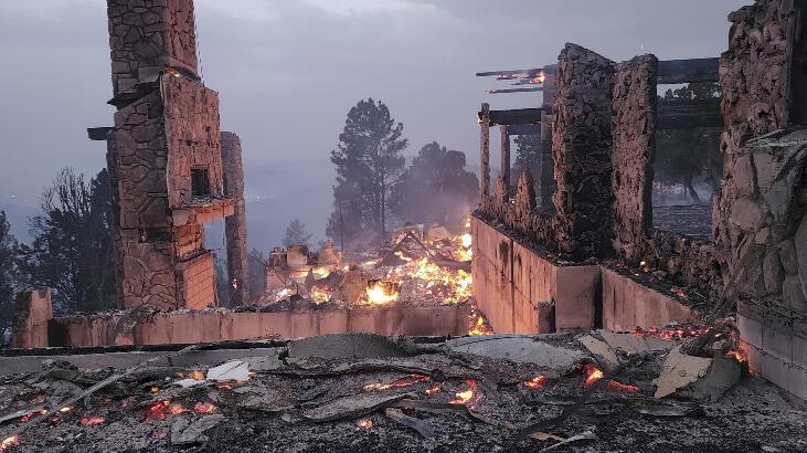 Binlerce kişi tahliye edildi! ABD'de alarm: 2 kişi hayatını kaybetti