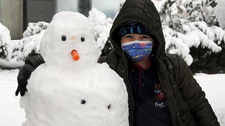 Bir ilde kar yağışı nedeniyle yüz yüze eğitime ara