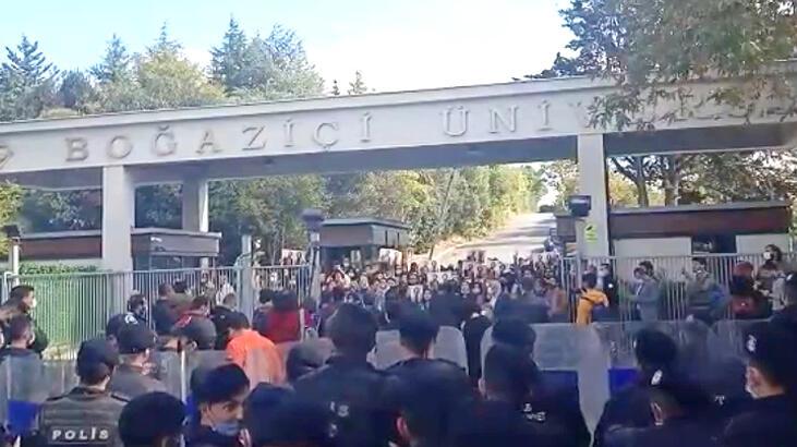 Boğaziçi tutuklamaları için yapılan eyleme polis müdahalesi: Çok sayıda gözaltı