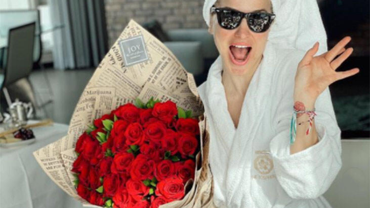 Burcu Esmersoy, 14 Şubat yerine 11 Şubat'ı kutladı