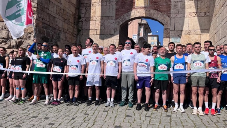 Bursa'nın kalbinde nefes kesen koşu