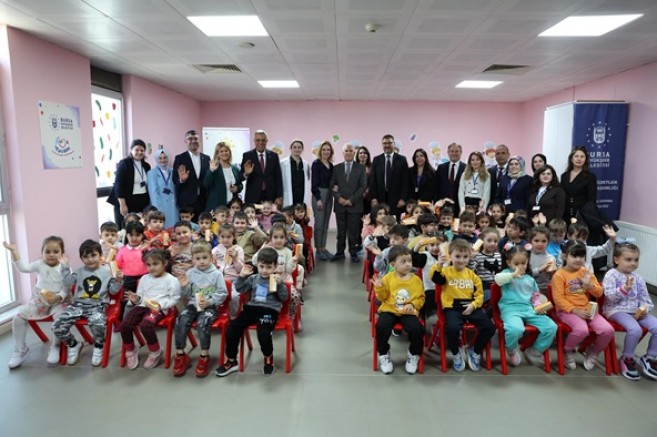 Bursa Yuvam’da sağlıklı gülüş zamanı