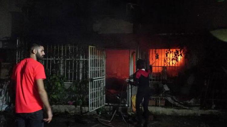 Bursa'da 4 katlı apartmanda yangın