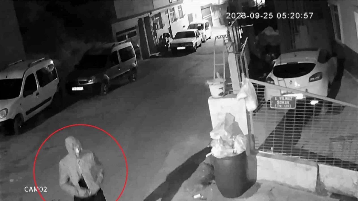 Bursa'da Hırsızlık Şüphelisi Oto Fareyle Yakalandı