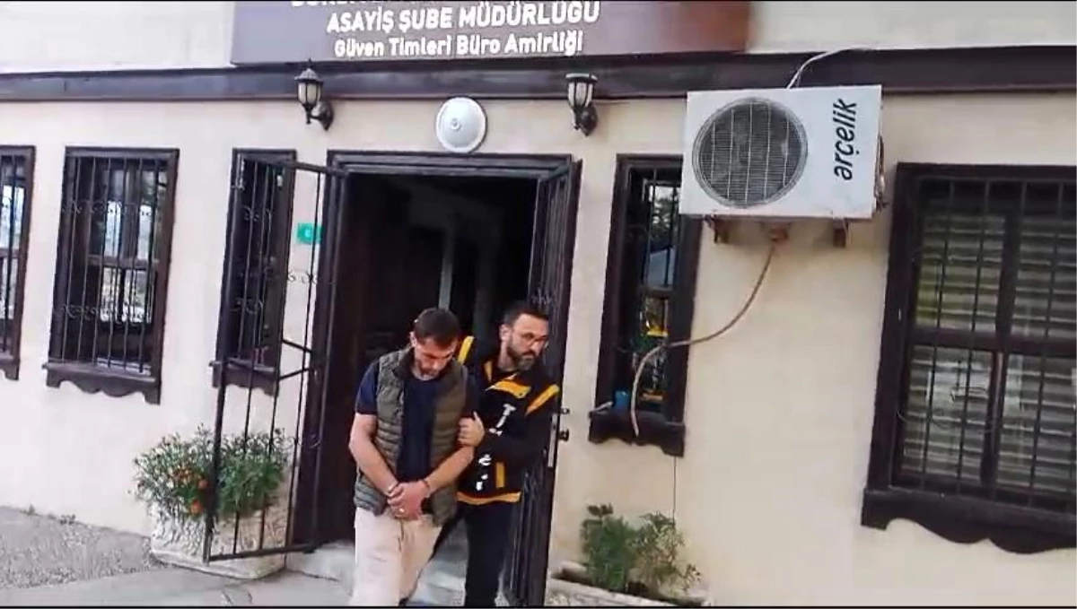 Bursa'da Hırsızlık Şüphelisi Yakalandı