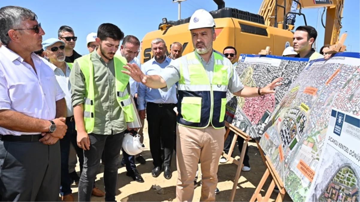 Bursa'da kentsel dönüşüme yoğun mesai harcanıyor! Başkan Aktaş, alanında uzman isimlerle sahada