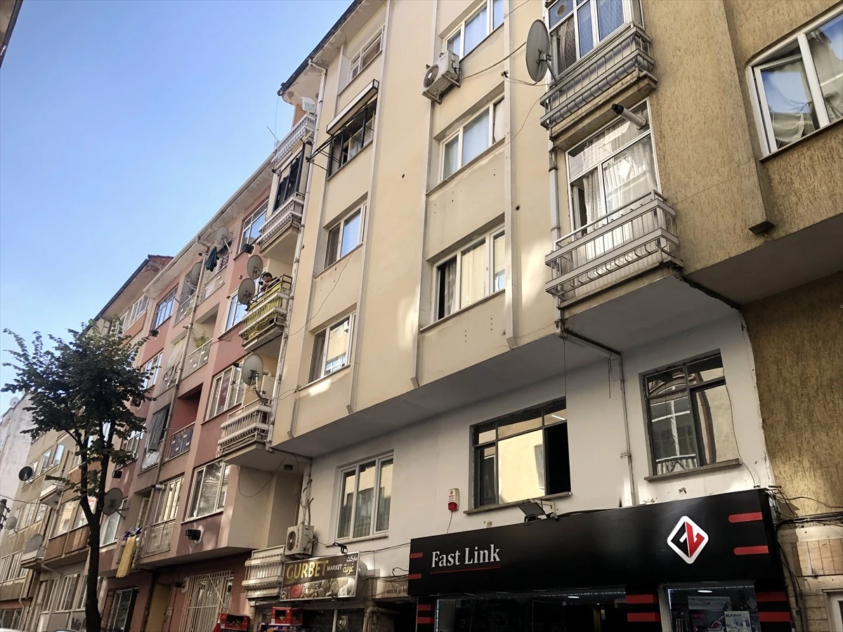 Bursa'da Kız Arkadaşını Öldüren Kişi Kendi Hayatına Son Verdi