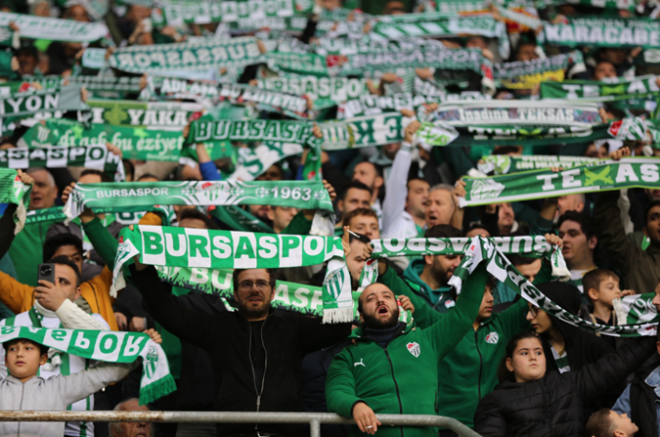 Bursaspor, Adanaspor’u 6-0 Mağlup Etti