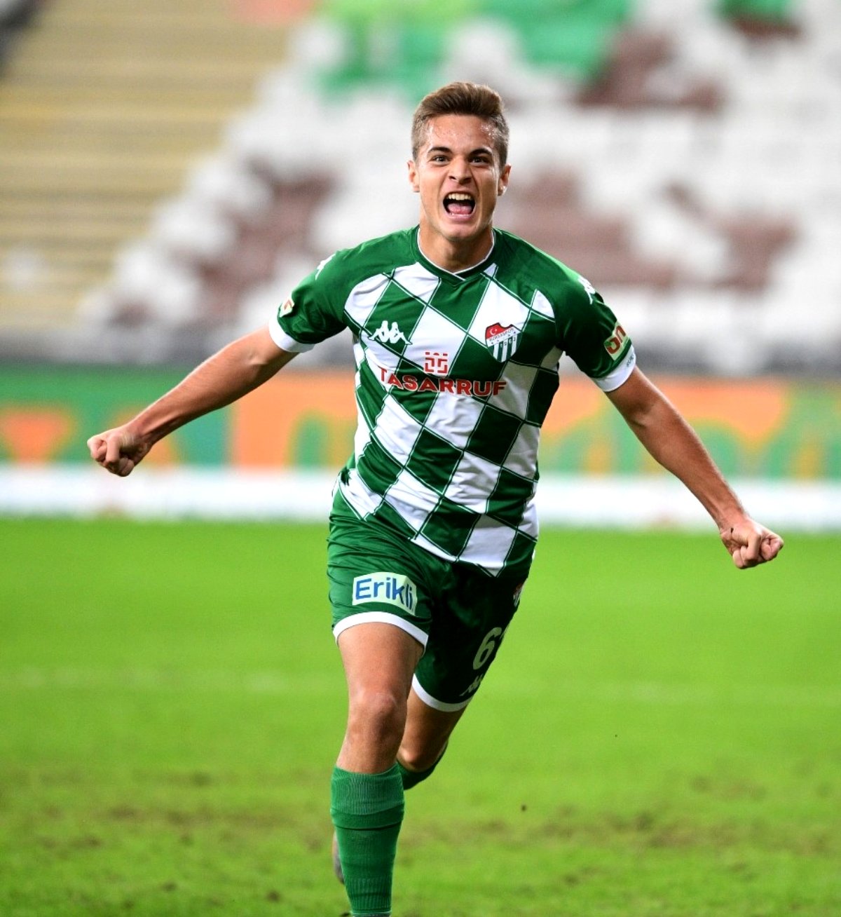 Bursaspor, Menemenspor deplasmanında