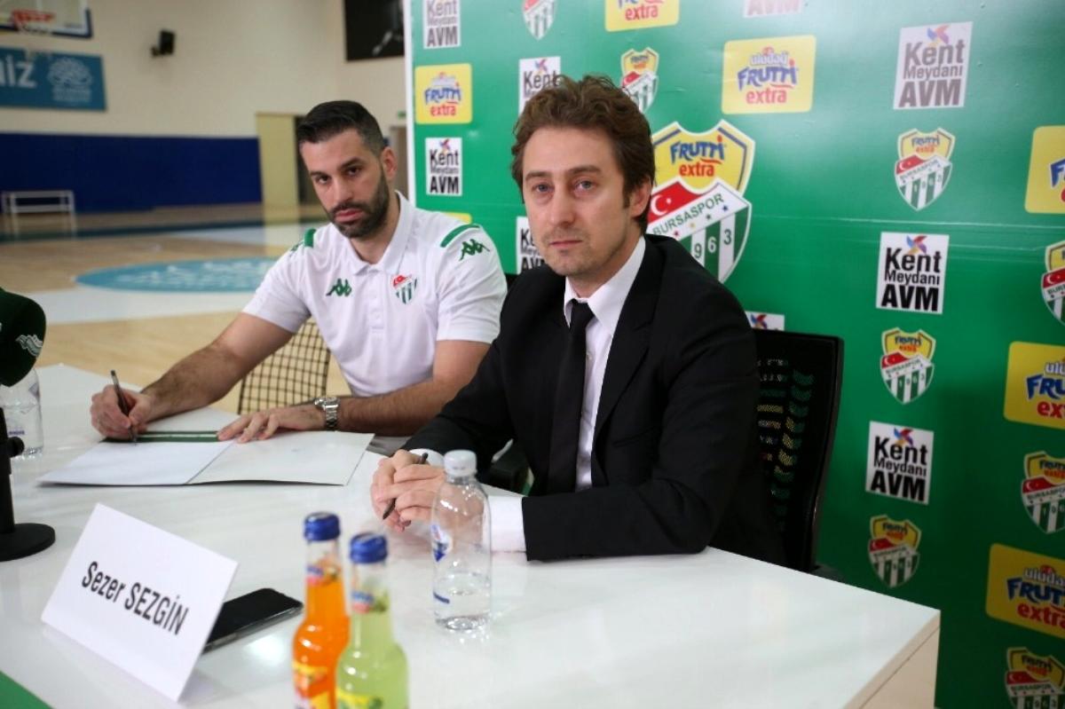 Bursaspor'da Dusan Alimpijevic imzayı attı