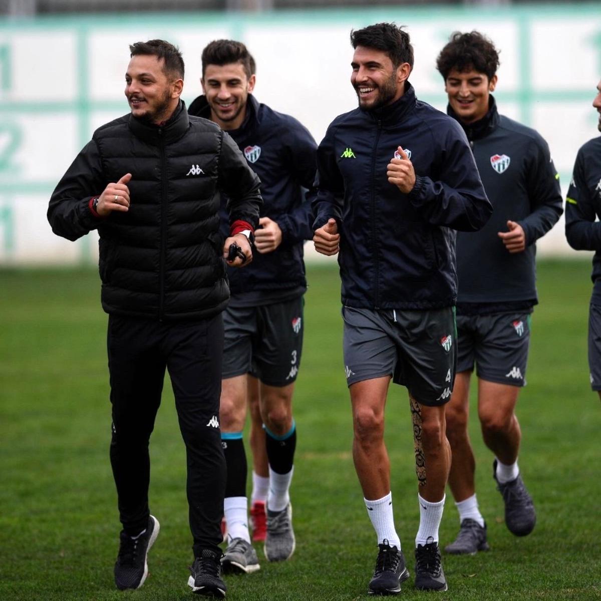 Bursaspor'da Göztepe maçı hazırlıkları başladı