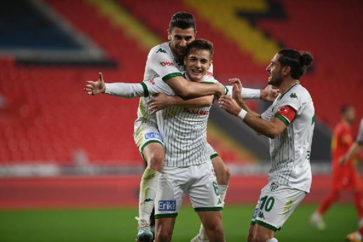 Bursaspor'un gençleri kariyerlerinin zirvesinde