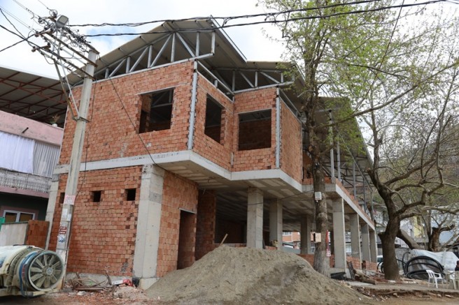 Büyükşehir'den kırsal mahallelere malzeme desteği