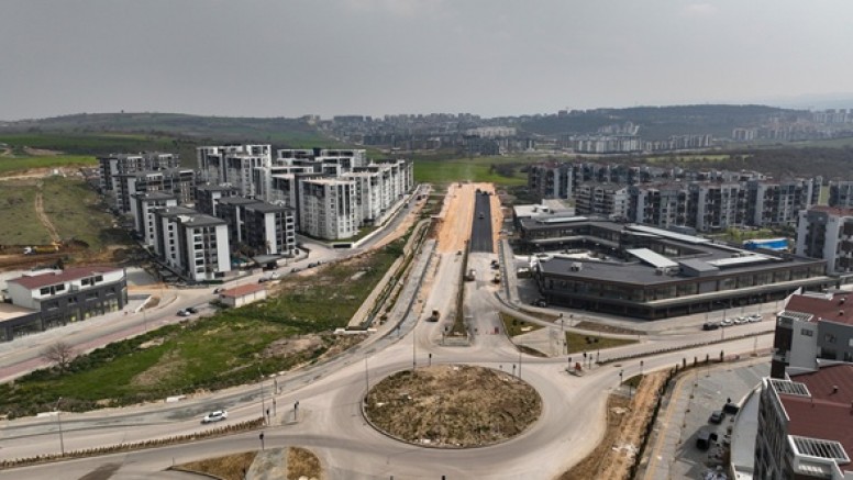 Büyükşehir'le yeni yerleşimlere modern yollar
