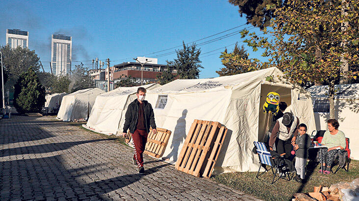 Çadır kentte geceler üşütüyor