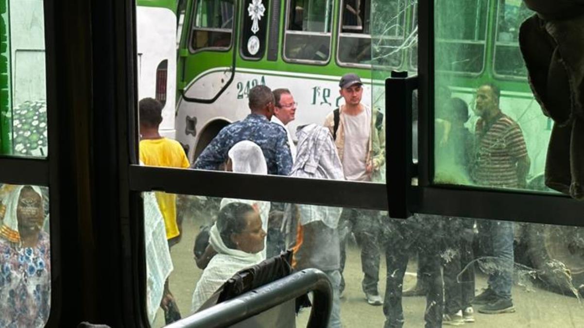 Çatışmaların sürdüğü Sudan'da can kaybı 427'ye yükseldi! Kıtlık yaşanan ülkeden tahliyeler sürüyor