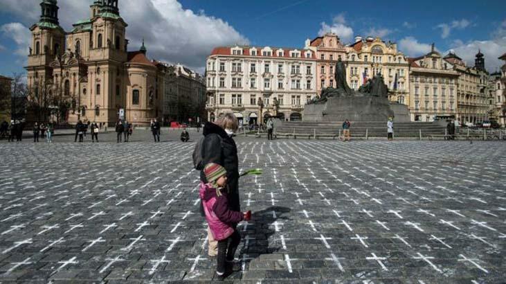 Çekya’da vaka sayısında yeni rekor
